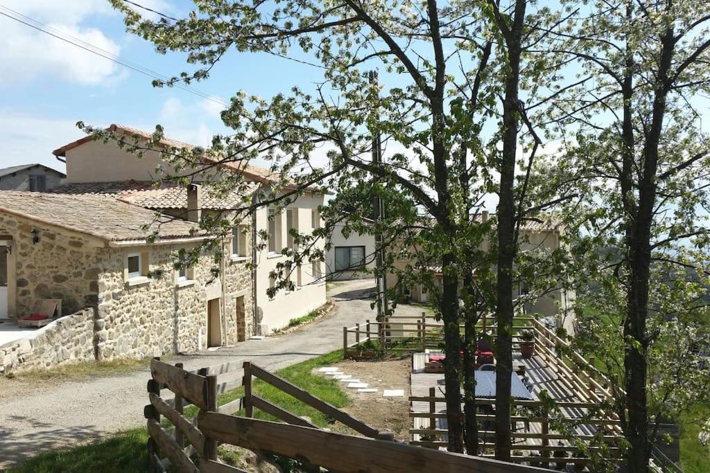 Gite Les Cadichons De La Grange 圣佩赖 外观 照片